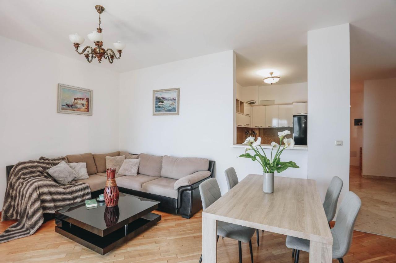 Apartment Near Ponta Nova Of Rafailovici Bečići 외부 사진