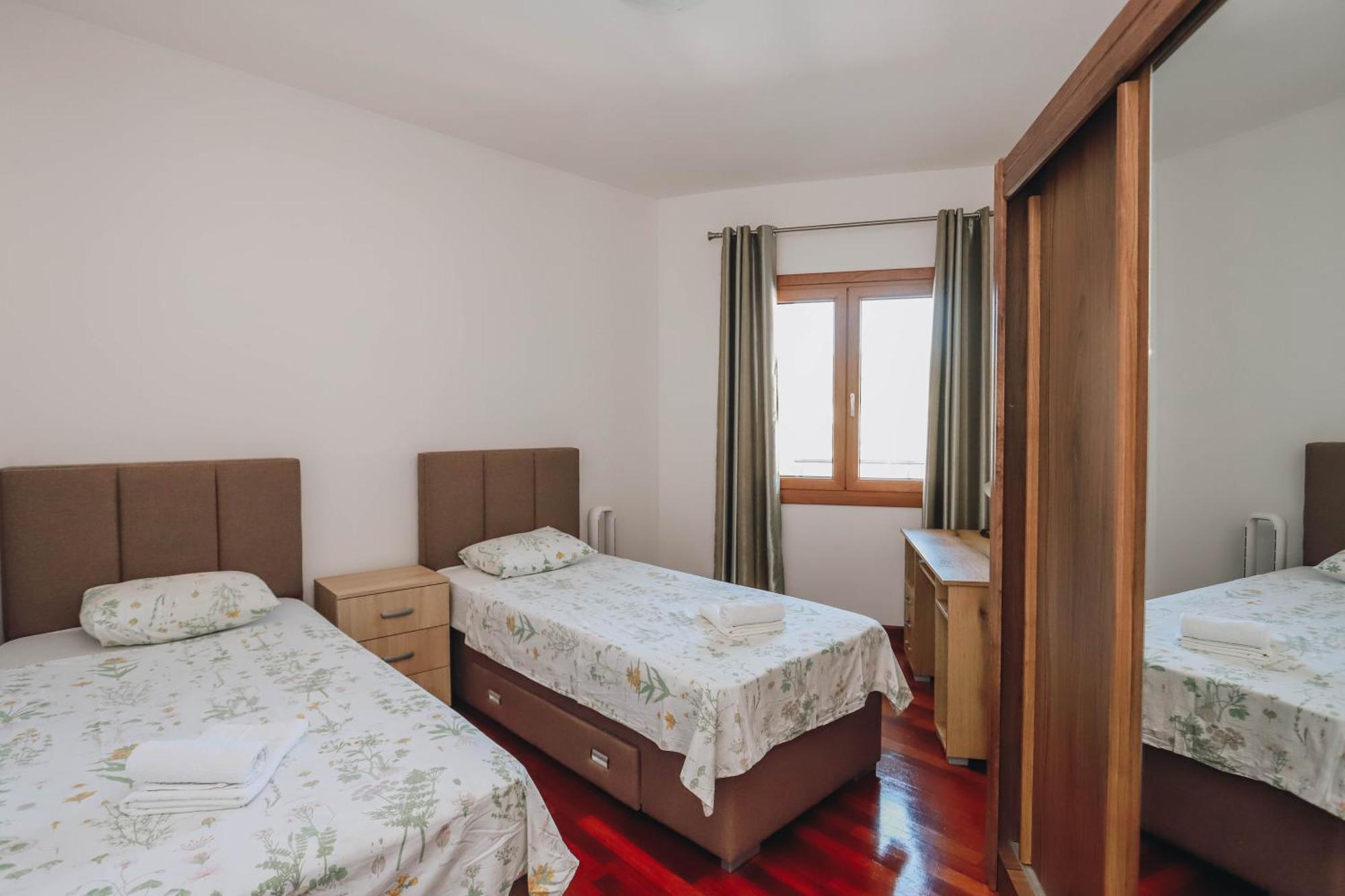 Apartment Near Ponta Nova Of Rafailovici Bečići 외부 사진